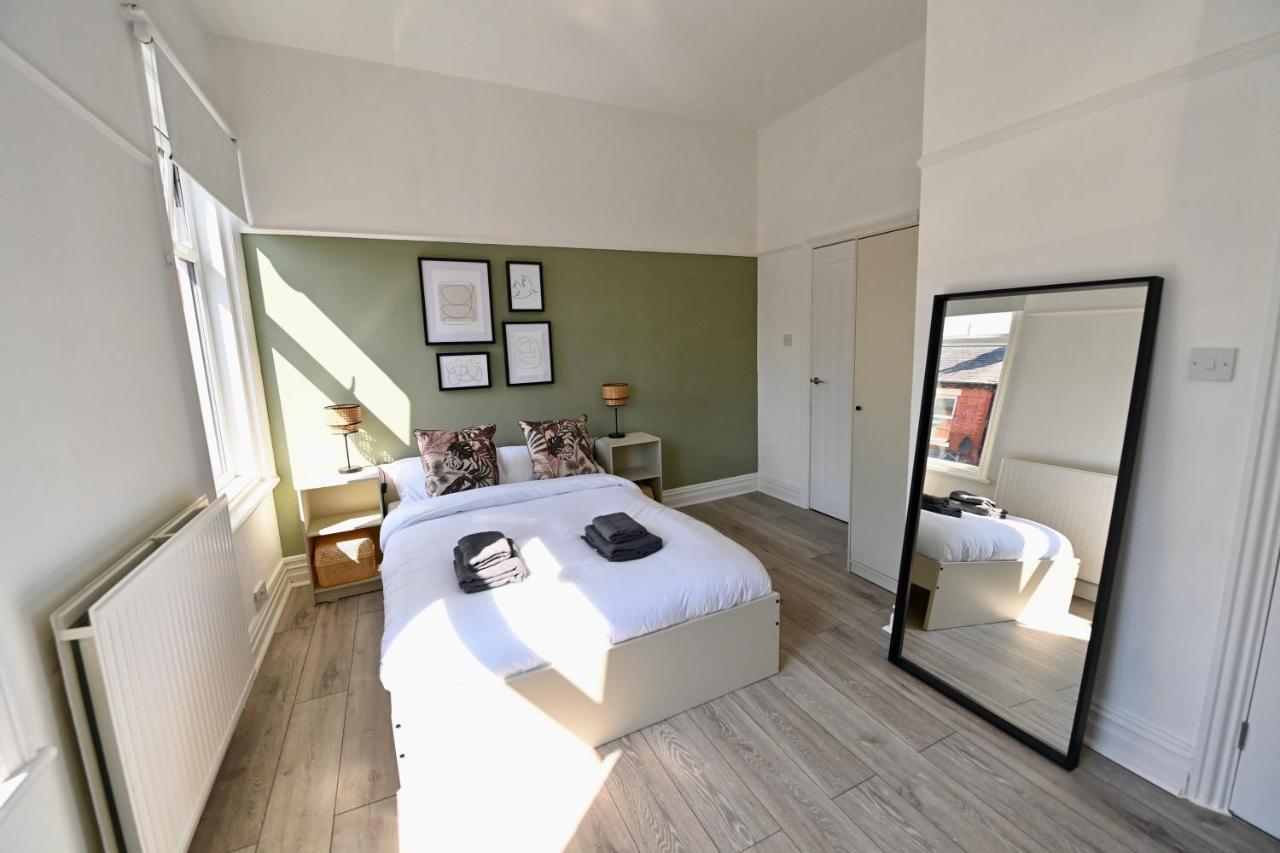 Kingdom Lodgings Blackpool Buitenkant foto